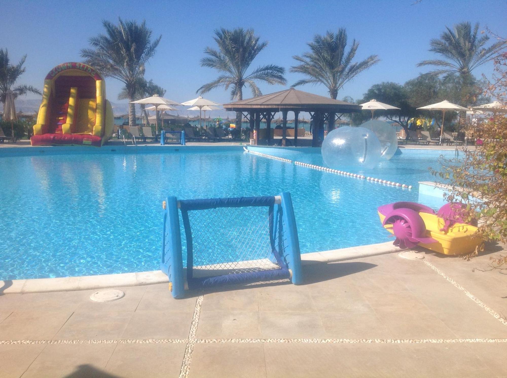 Mousa Coast Hotel & Spa Рас Седр Екстериор снимка